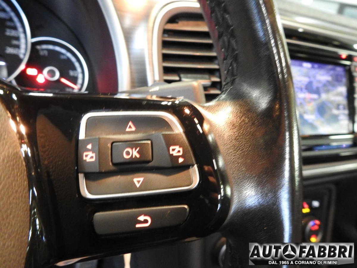 Volkswagen New Beetle Cabrio 16V (3)