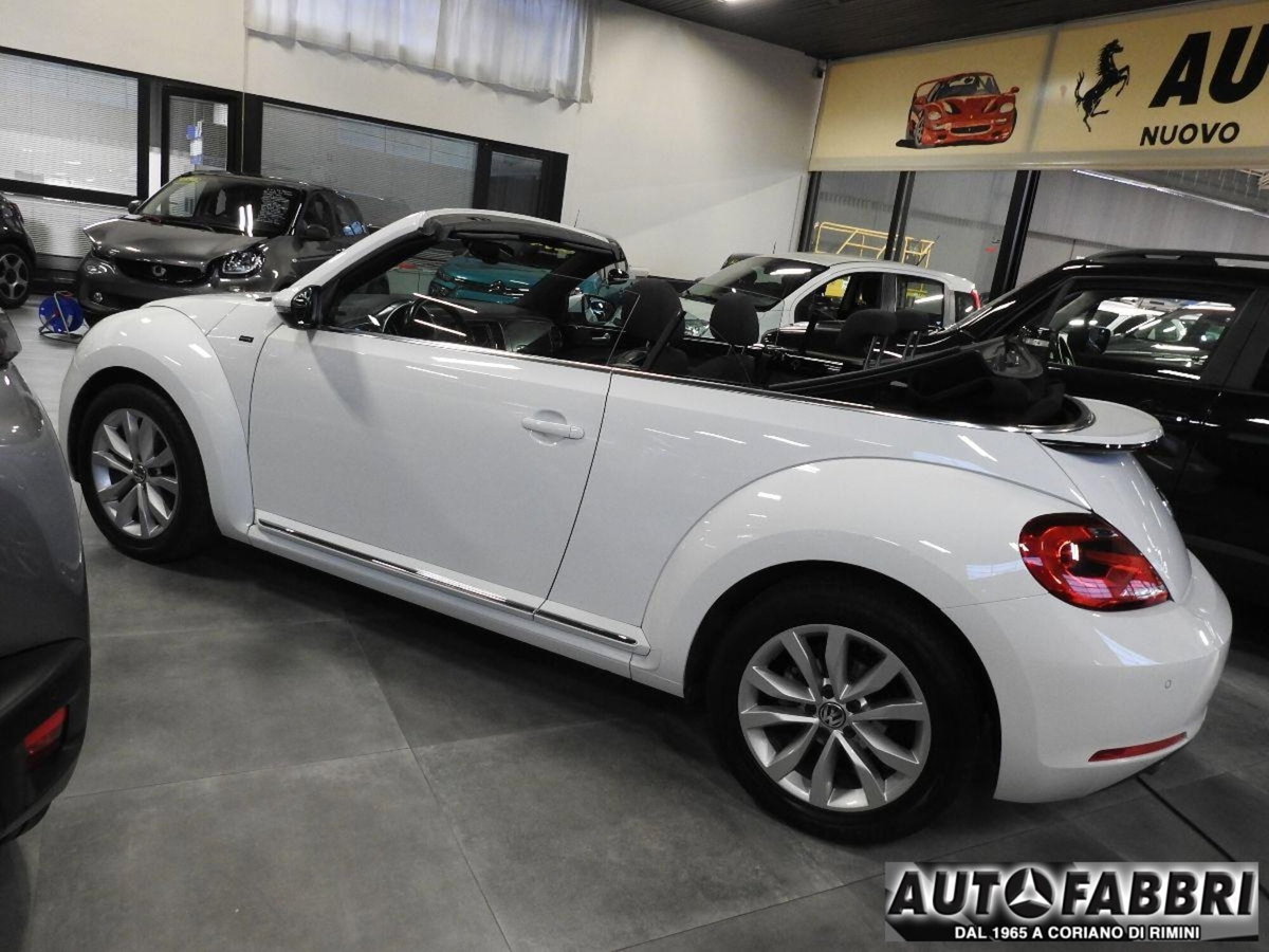 Volkswagen New Beetle Cabrio 16V (8)