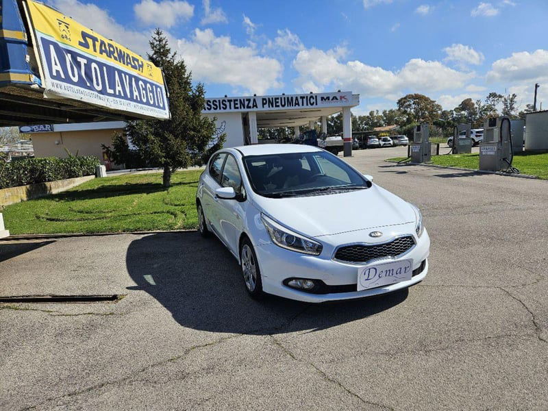 Kia cee'd 1.4 CRDi 5 porte Cool