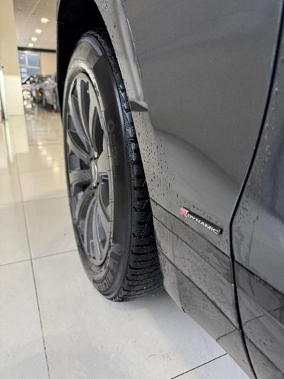 Land Rover Range Rover Velar 2.0D I4 204 CV R-Dynamic S (9)
