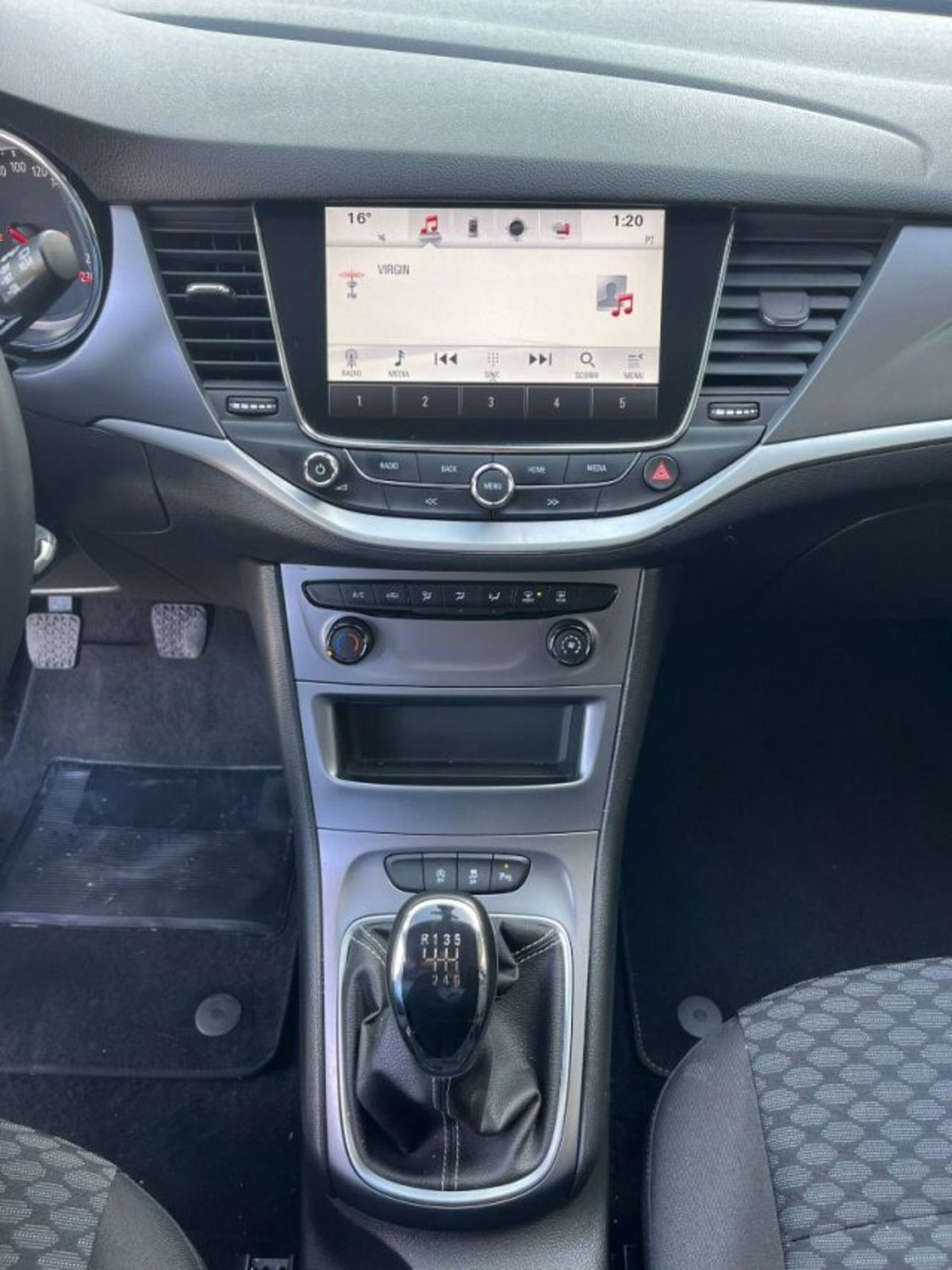 Opel Astra 1.6 CDTi 110CV Start&Stop 5 porte Dynamic (13)