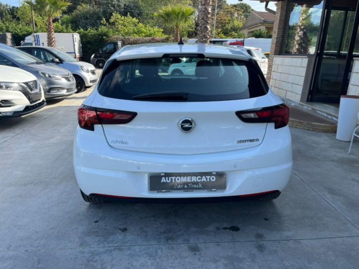 Opel Astra 1.6 CDTi 110CV Start&Stop 5 porte Dynamic (5)