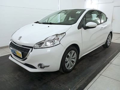 Peugeot 208 VTi 82 CV 3 porte Active usata