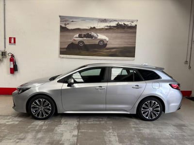 Toyota Corolla Touring Sports Active 2.0 Hybrid  Tyre usata