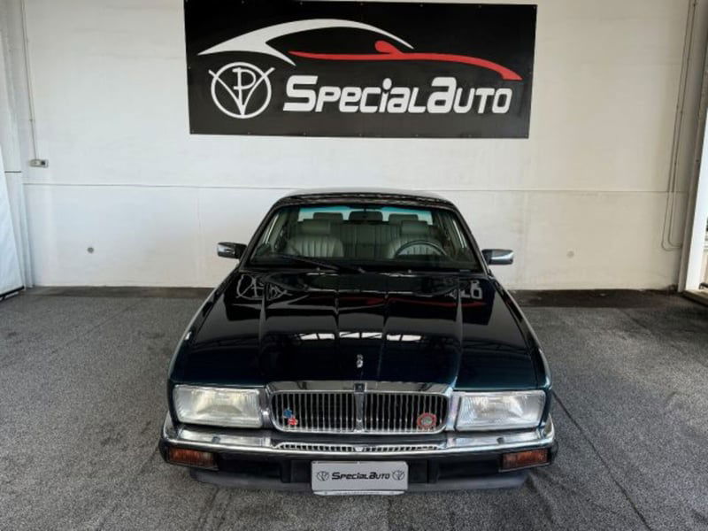 Jaguar Sovereign 4.0 cat