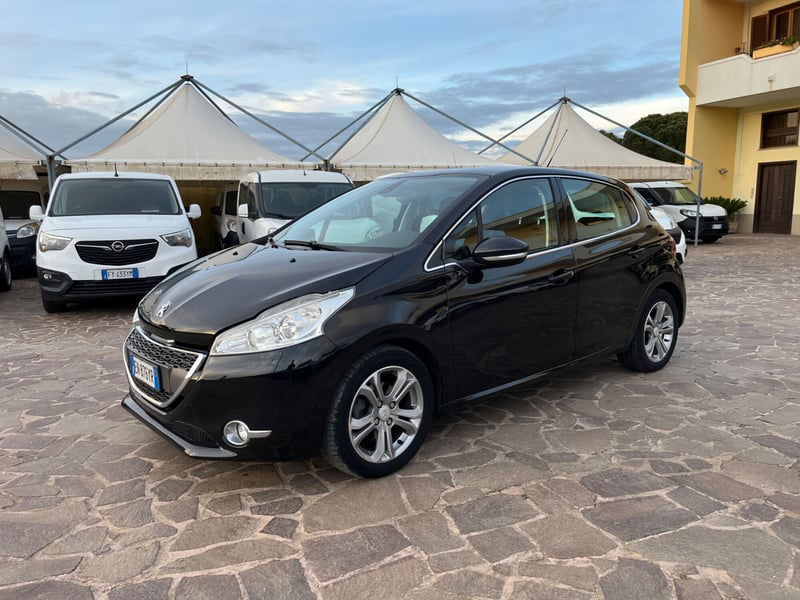 Peugeot 208 VTi 82 CV 5 porte Allure
