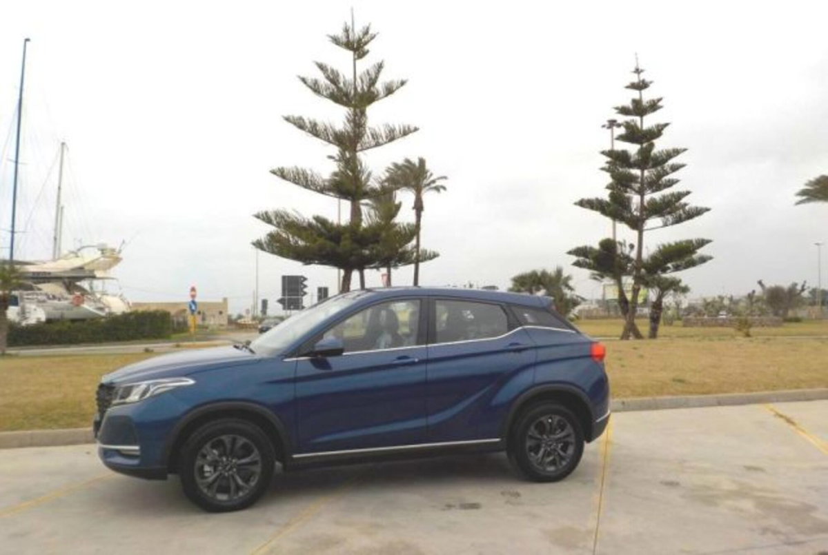Dfsk Glory 500  1.5 bifuel Gpl Luxury cvt (16)