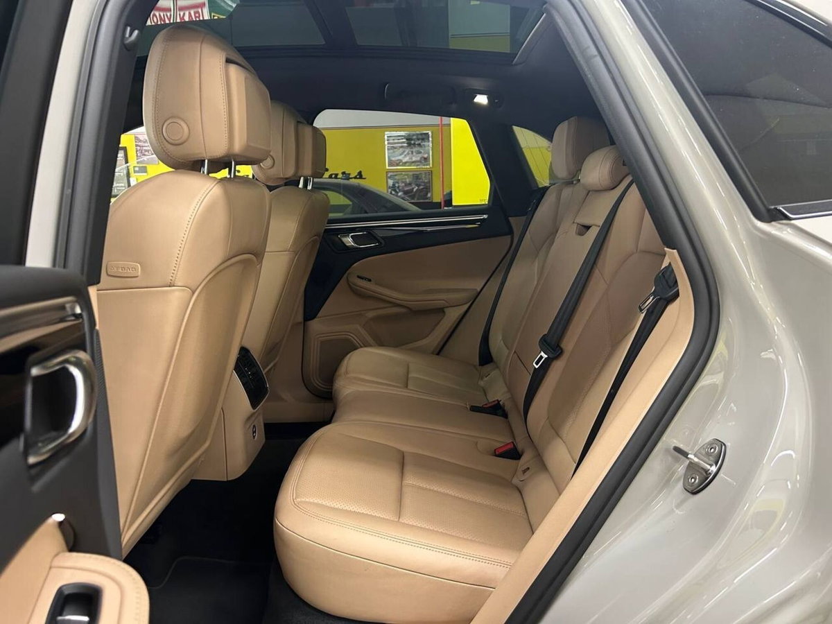 Porsche Macan S (10)