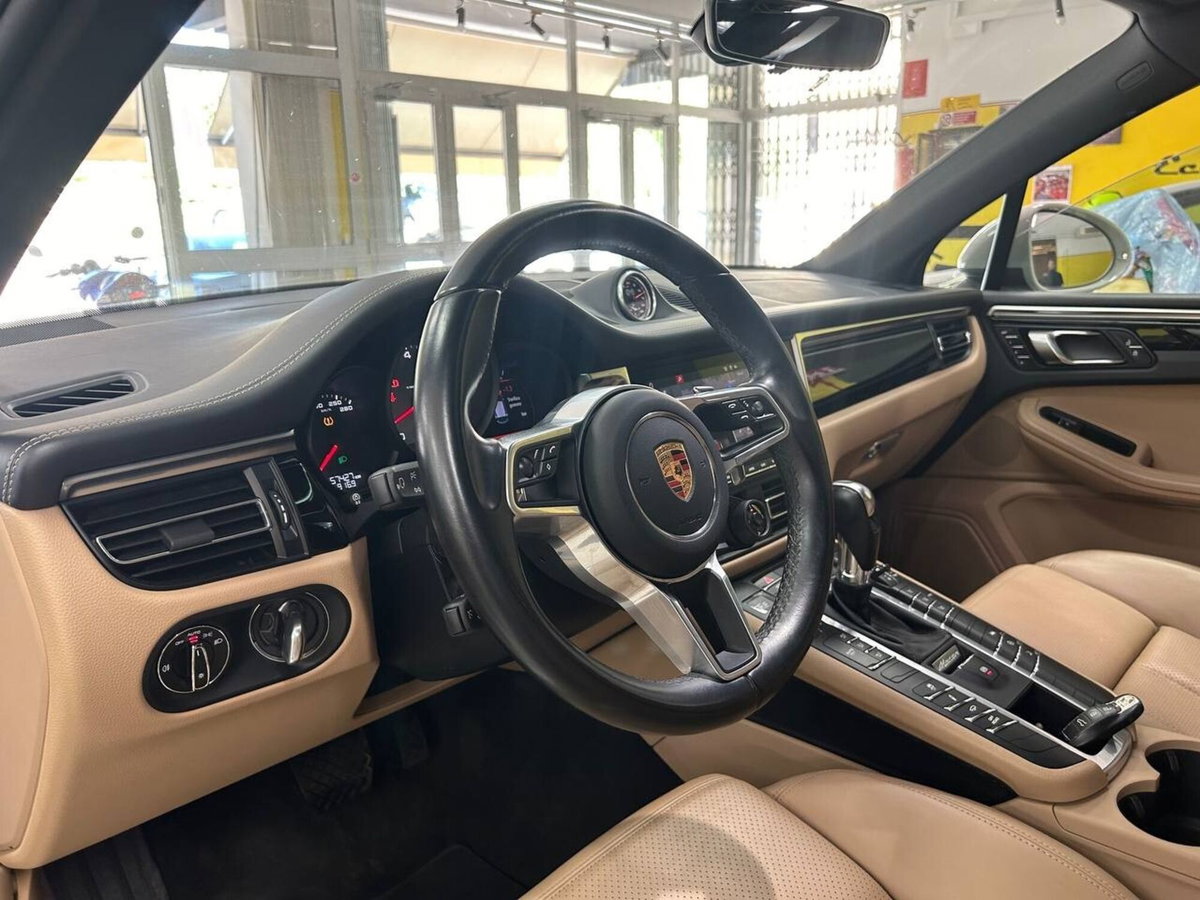 Porsche Macan S (13)
