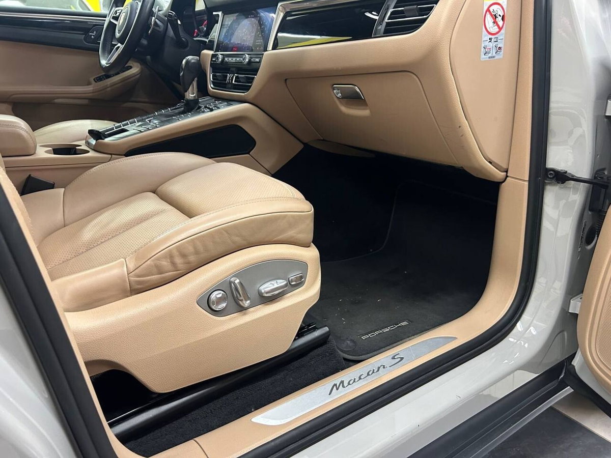 Porsche Macan S (15)