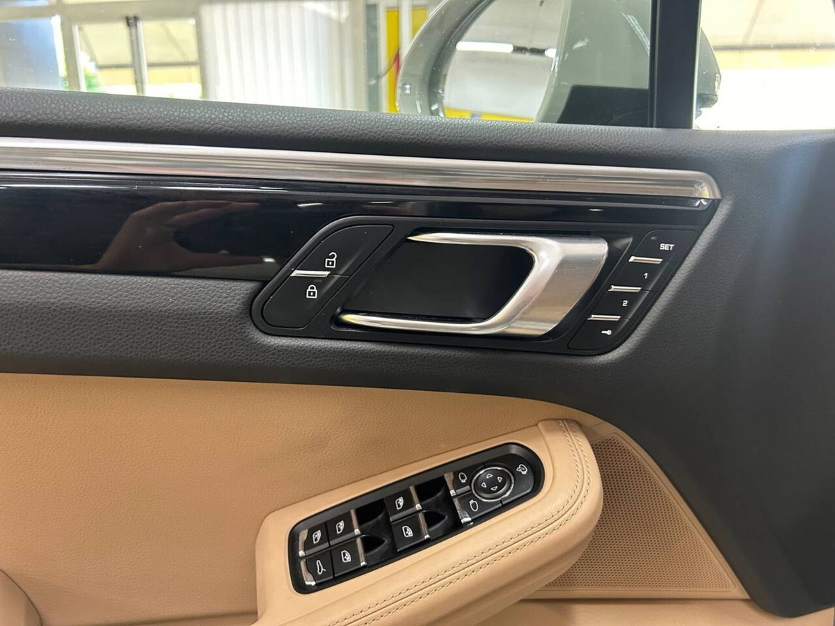 Porsche Macan S (20)