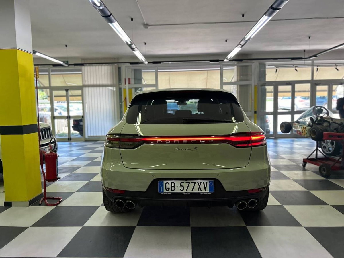 Porsche Macan S (5)