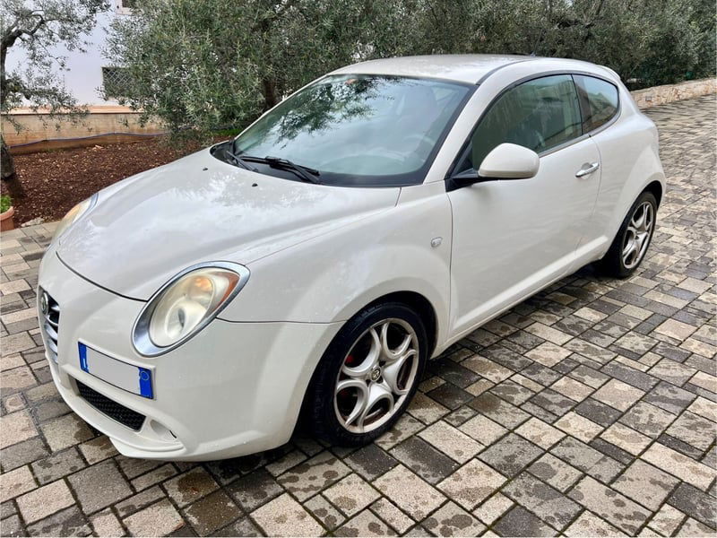 Alfa Romeo MiTo 1.4 T 120 CV Distinctive Premium Pack