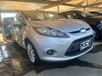 Ford Fiesta 1.4 TDCi 68CV 5 porte Titanium usata
