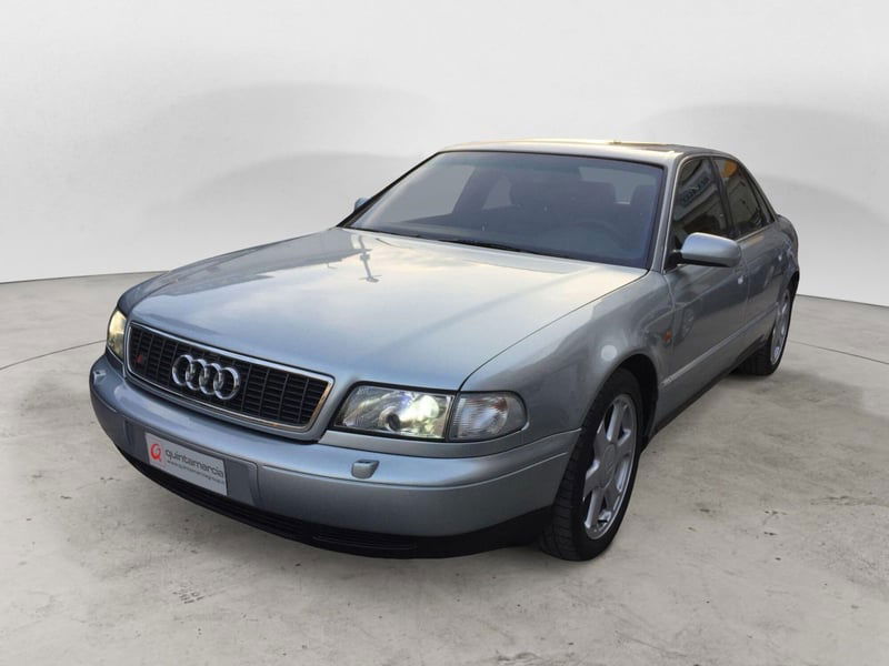 Audi A8 L 55 TFSI 3.0 quattro tiptronic