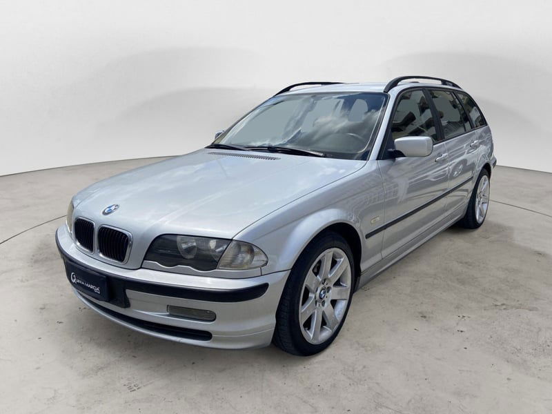 BMW Serie 3 Touring 320d turbodiesel cat