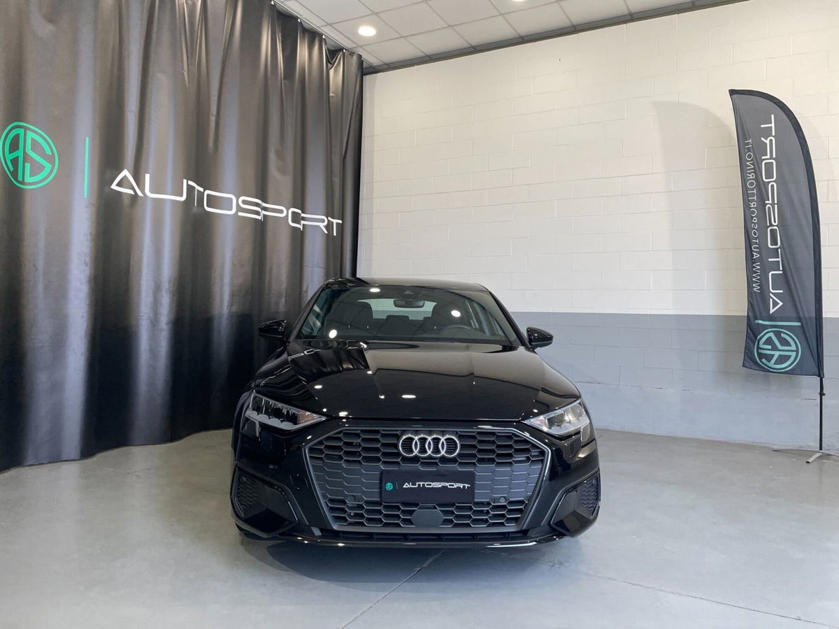 Audi A3 Sportback 40 TFSI e S tronic S line edition (2)
