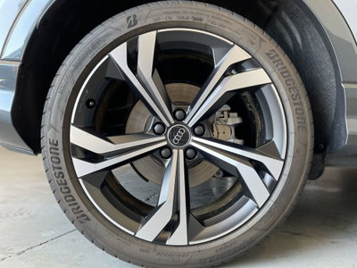 Audi Q3 Sportback 35 TDI quattro S tronic S line edition (15)