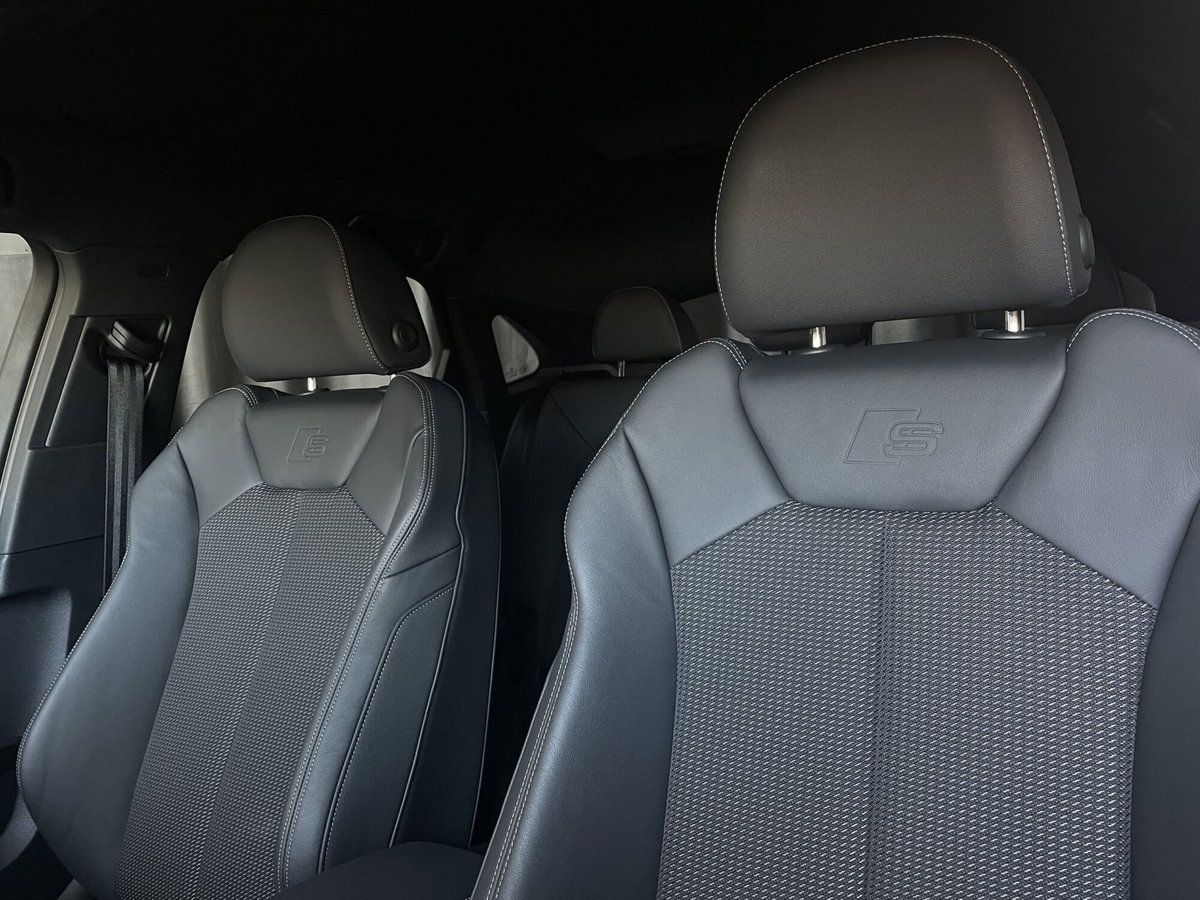 Audi Q3 Sportback 40 TDI quattro S tronic S line edition (12)