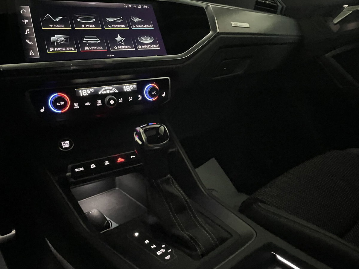 Audi Q3 Sportback 35 TDI quattro S tronic S line edition (13)