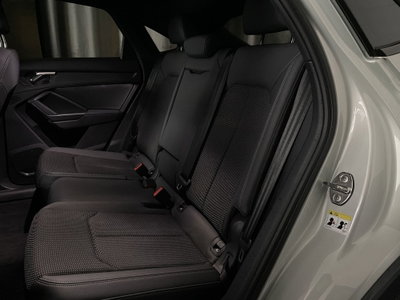 Audi Q3 Sportback 35 TDI quattro S tronic S line edition (9)