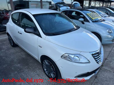 Lancia Ypsilon 0.9 TwinAir 85 CV 5 porte S&S Platinum usata