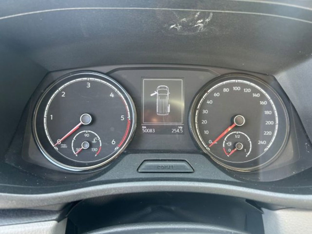 Volkswagen Veicoli Commerciali Caravelle 2.0 TDI 110CV PC Trendline (13)