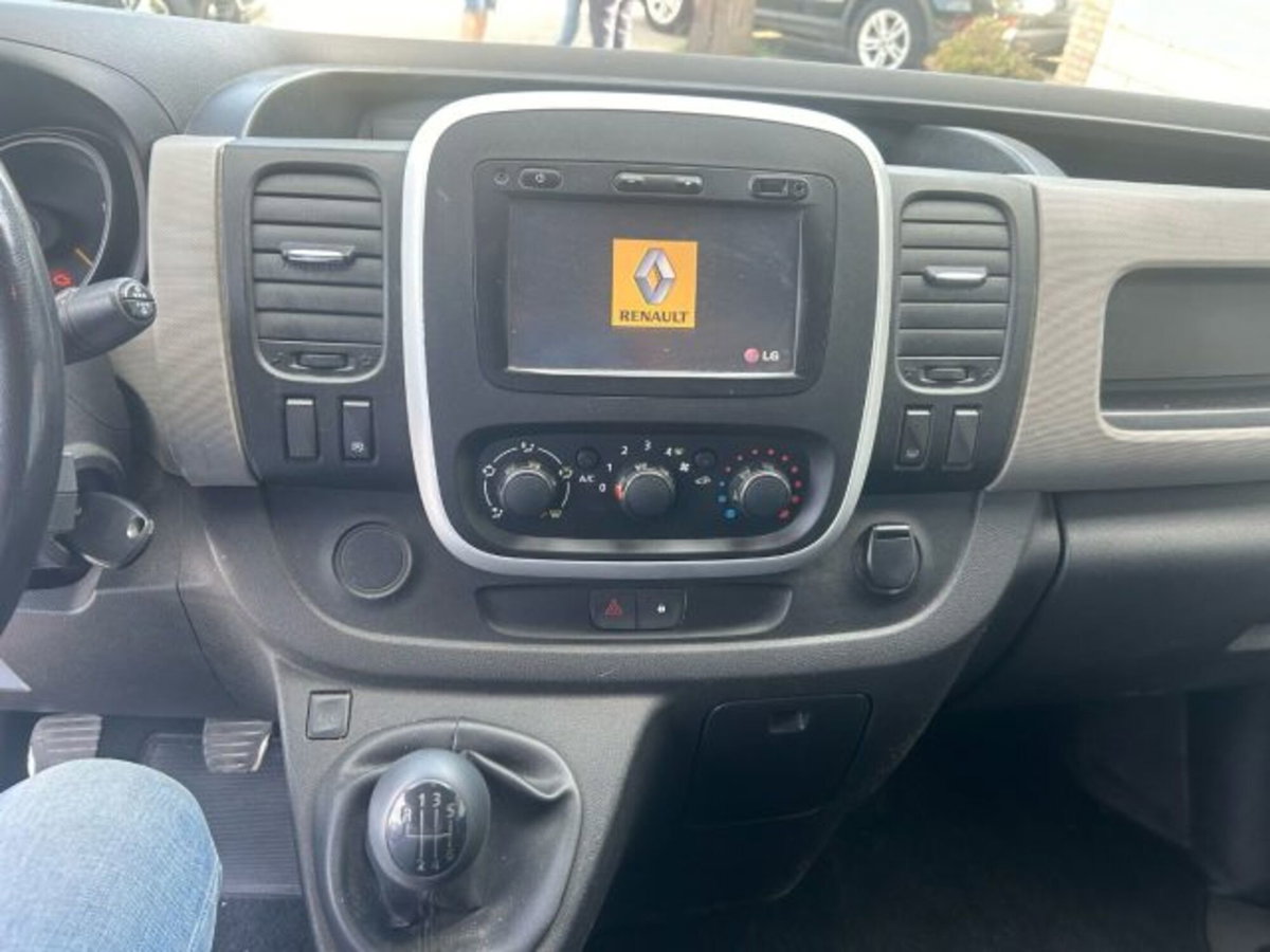 Renault Trafic Furgone T27 1.6 dCi 120CV S&S PC-TN Comfort (11)