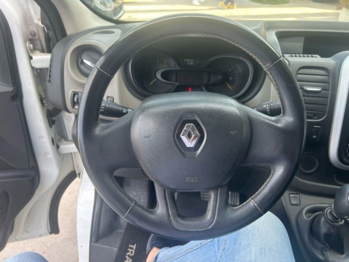 Renault Trafic Furgone T27 1.6 dCi 120CV S&S PC-TN Comfort (9)