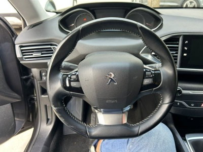 Peugeot 308 SW BlueHDi 130 S&S Business (12)
