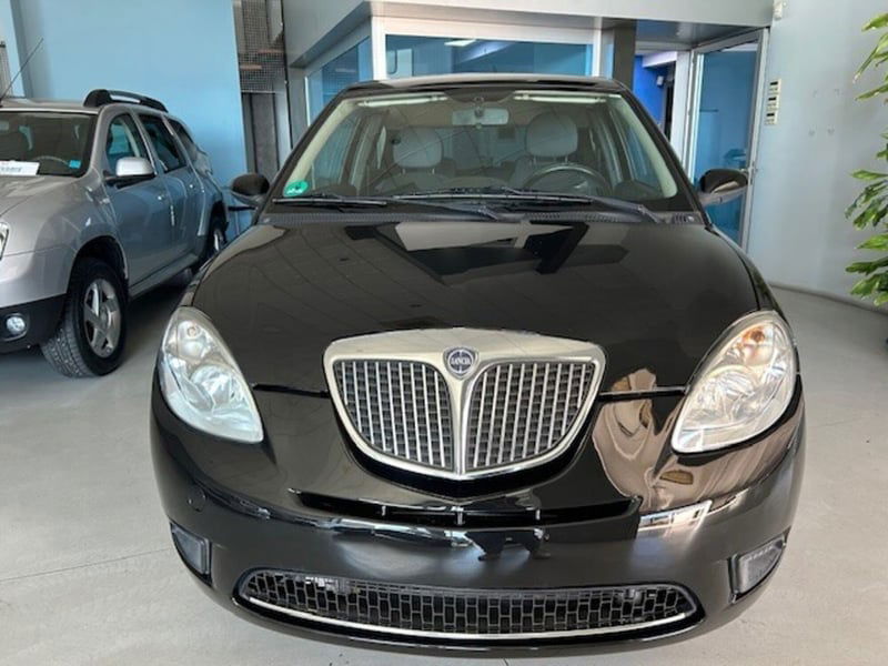 Lancia Ypsilon 1.2 Argento
