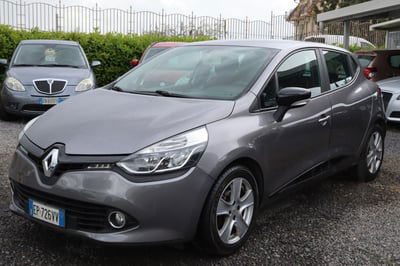 Renault Clio 1.2 75CV 5 porte Live usata