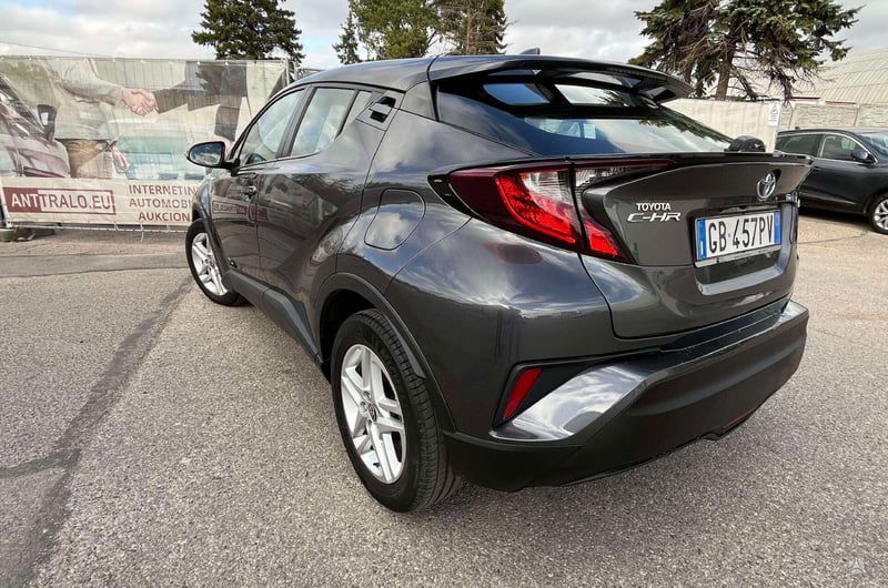 Toyota Toyota C-HR 1.8 Hybrid E-CVT Trend