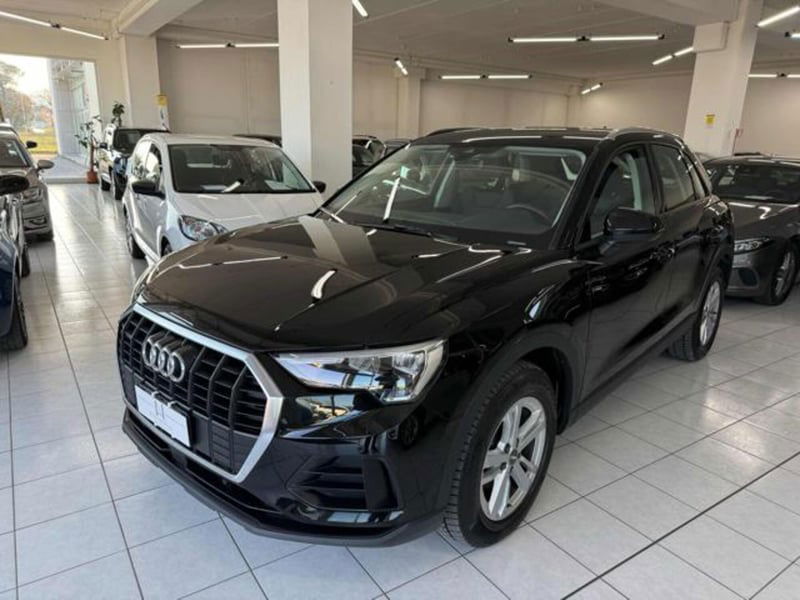 Audi Q3 35 TDI quattro S tronic Business
