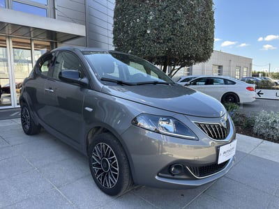 Lancia Ypsilon 1.0 FireFly 5 porte S&S Hybrid Ecochic UnYca usata