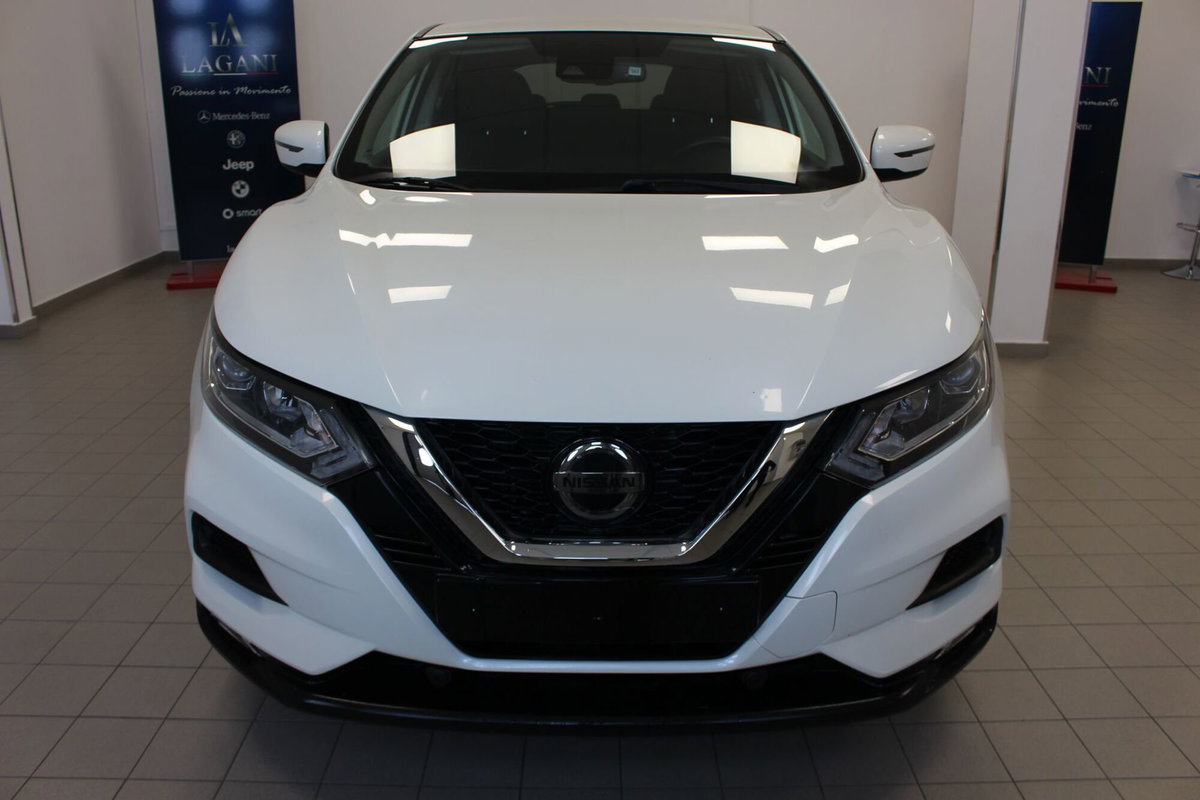 Nissan Qashqai 1.5 dCi 115 CV DCT Business (2)