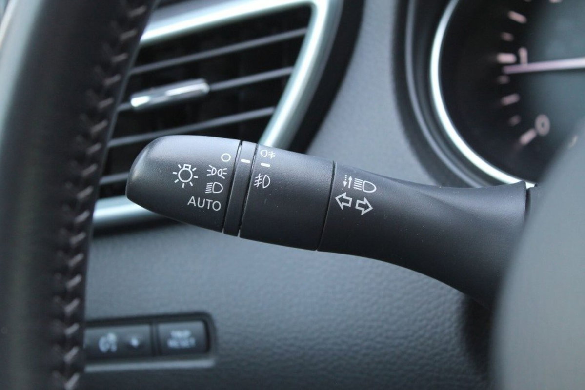 Nissan Qashqai 1.5 dCi Business (13)