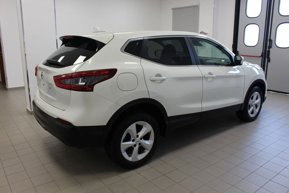 Nissan Qashqai 1.5 dCi Business (4)