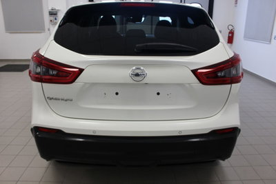 Nissan Qashqai 1.5 dCi Business (5)