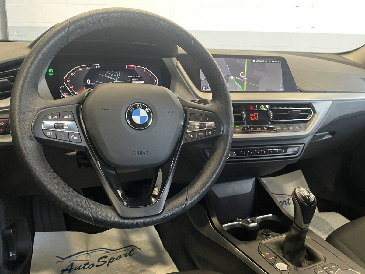 BMW Serie 1 118i 5p. Business Advantage (12)