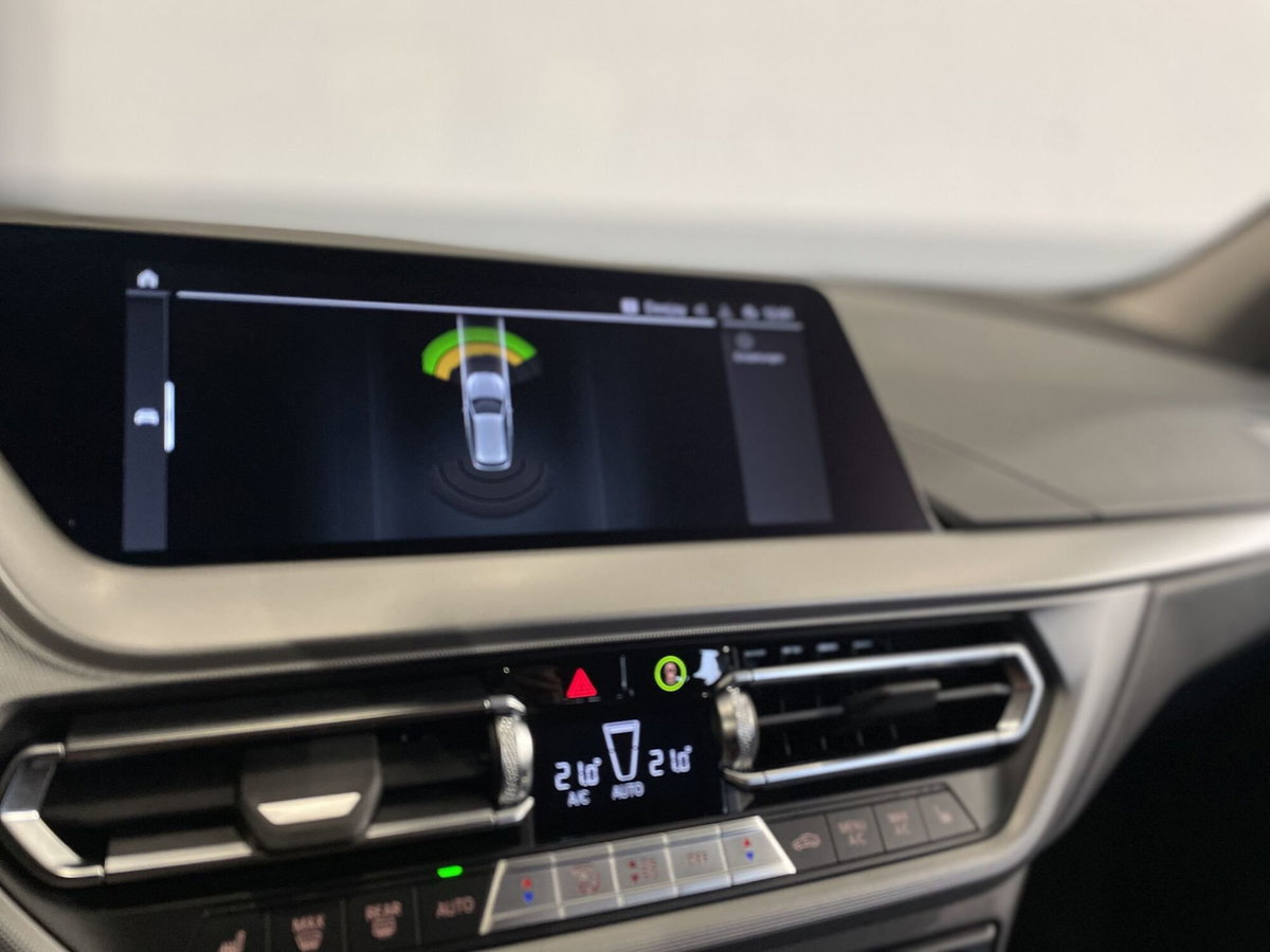 BMW Serie 1 118i 5p. Advantage (15)