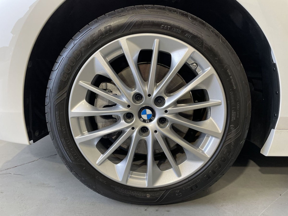 BMW Serie 1 118i 5p. Advantage (8)
