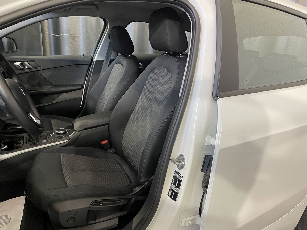 BMW Serie 1 118i 5p. Advantage (9)