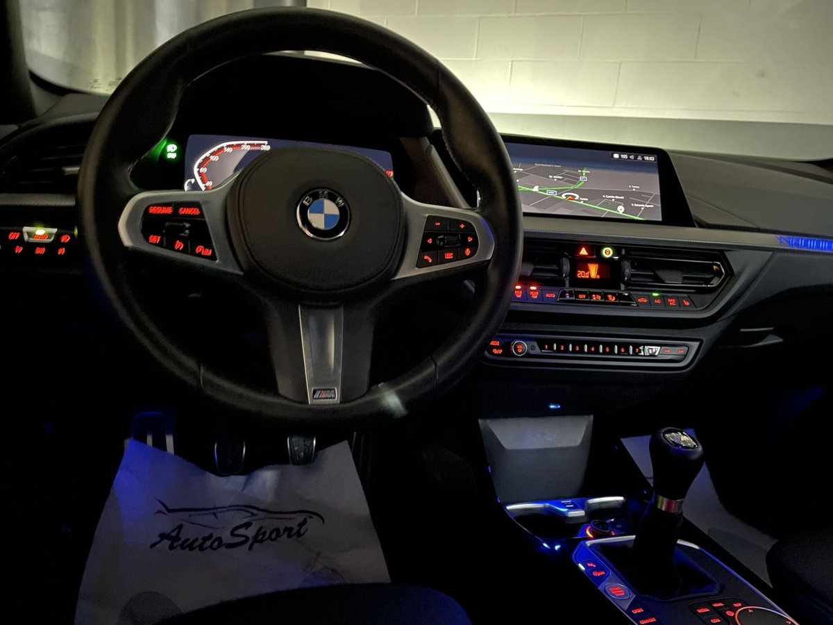 BMW Serie 1 5p. 118i 5p. Msport (12)