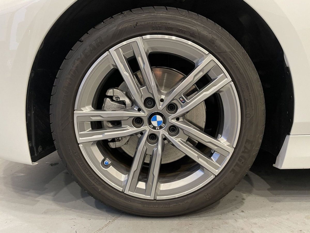 BMW Serie 1 5p. 118i 5p. Msport (8)