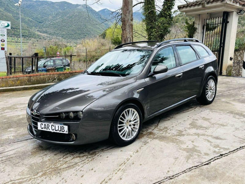 Alfa Romeo 159 SportWagon 1.9 JTDm 16V Sportwagon Distinctive