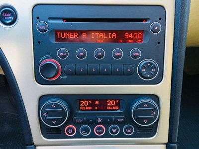 Alfa Romeo 159 SportWagon 1.9 JTDm 16V Sportwagon Distinctive (16)