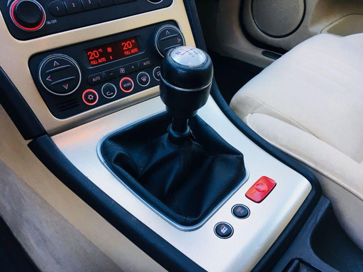 Alfa Romeo 159 SportWagon 1.9 JTDm 16V Sportwagon Distinctive (18)