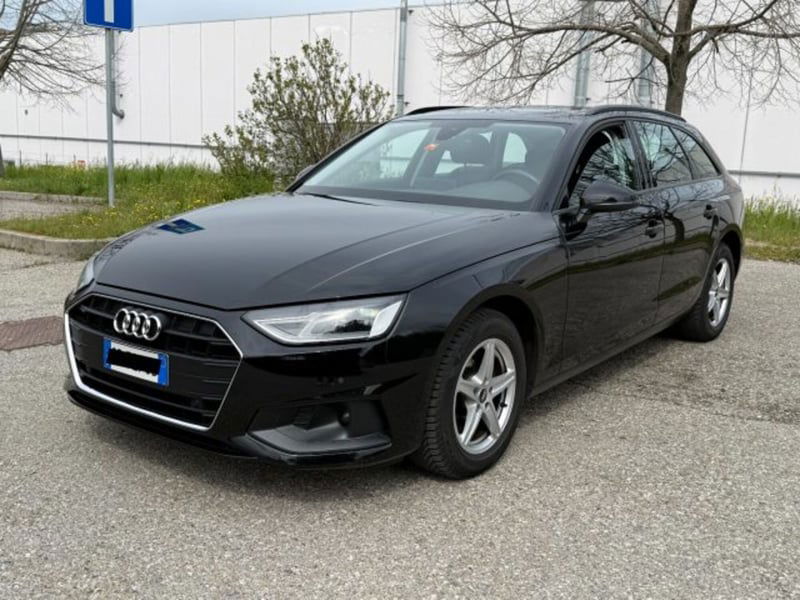 Audi A4 Avant 35 TDI/163 CV S tronic S line edition