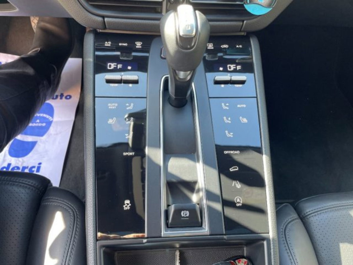 Porsche Macan 2.0 265cv pdk (15)